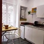 Donna Oliva Guest House